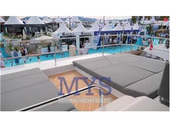 Fountaine Pajot Power 67