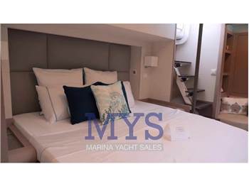 Fountaine Pajot Power 67