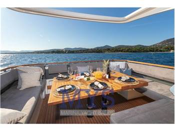Marex 440 Gourmet Cruiser