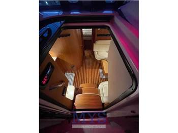 Tiara Yachts 3800 Open
