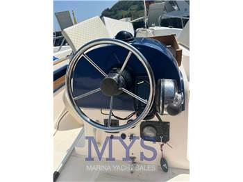 Navalplastica Gozzo 595
