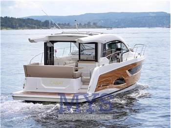 Sealine C390