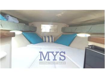 Sea Ray 27 Overnighter