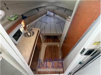 Robalo R265