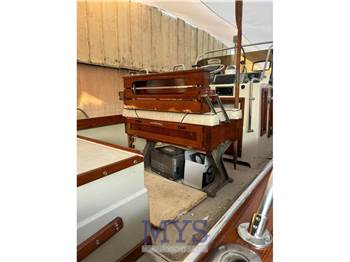 Boston Whaler 22 Outrage