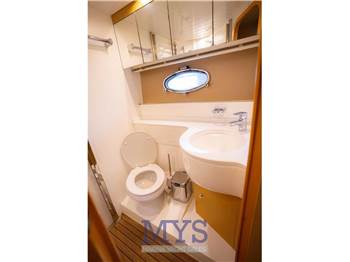 Princess Yachts V48