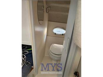 Sessa Marine Islamorada 23'