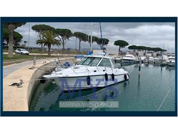 Boston Whaler 345 CONQUEST