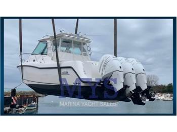 Boston Whaler 345 CONQUEST