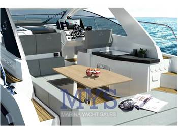 Sealine S335v
