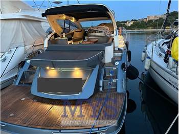 Cranchi M44 HT
