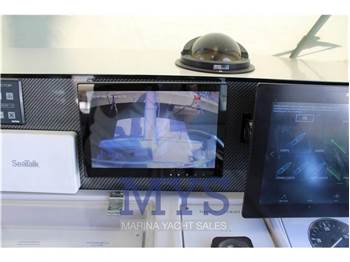 Ferretti Yachts FERRETTI 39 FLY