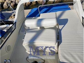 Nautica Po Sea World 31 Fly Limited Edition