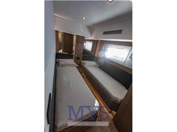 Cayman Yachts S520 NEW