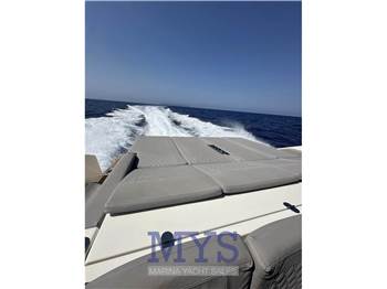 De Antonio Yachts D42 Open