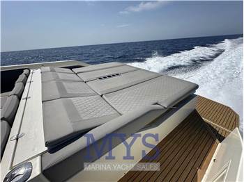 De Antonio Yachts D42 Open