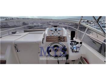 Manò Marine MANO' 26.50 CRUISER