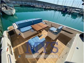 Cayman Yachts 400 WA NEW