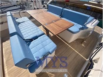Cayman Yachts 400 WA NEW