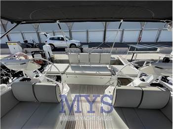 Beneteau OCEANIS YACHT 62