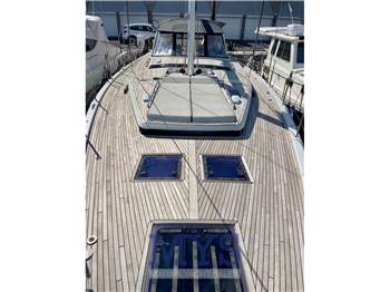 Beneteau OCEANIS YACHT 62