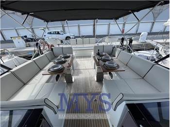 Beneteau OCEANIS YACHT 62