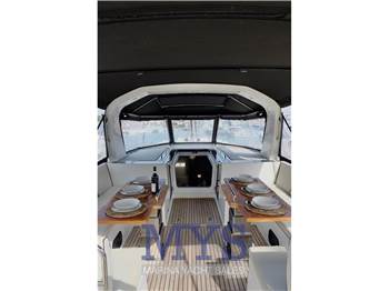 Beneteau OCEANIS YACHT 62