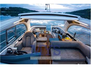 Marex 360 Cabriolet Cruiser