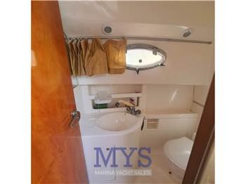 Rio Yachts 750 Day Cruiser