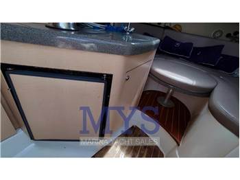 Boston Whaler 28 CONQUEST