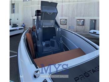 Protagon yachts 25