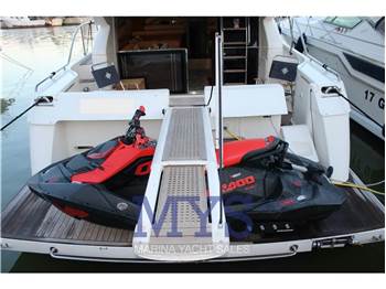 Ferretti Yachts Ferretti 430 LIMITED