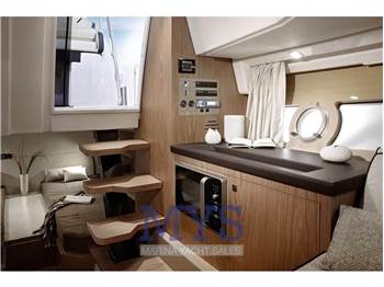 Sessa Marine KEY LARGO 34  IB