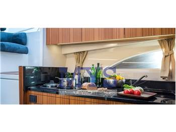 Marex 310 Sun Cruiser