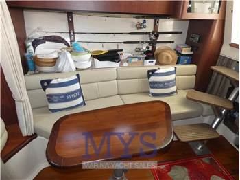 Boston Whaler 345 CONQUEST
