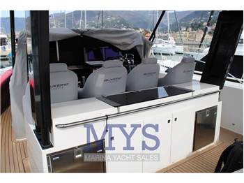 De Antonio Yachts D42 Open