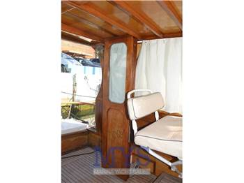 C.N. italiano porta a mare Yupiter 30