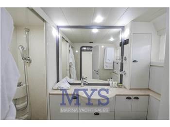 Ferretti Yachts FERRETTI 70