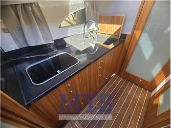 Marex 310 Sun Cruiser