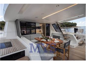 Dufour Catamarans 44 Sail
