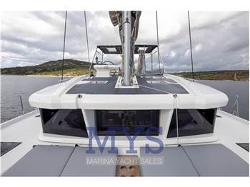 Dufour Catamarans 44 Sail