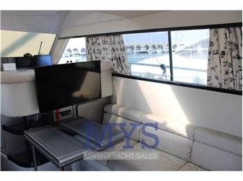 Ferretti Yachts FERRETTI 39 FLY