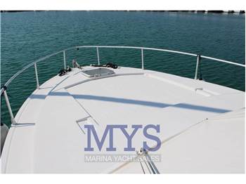 Ferretti Yachts FERRETTI 39 FLY