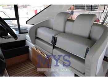 Cranchi M44 HT