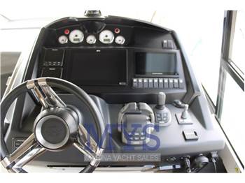 Cranchi M44 HT