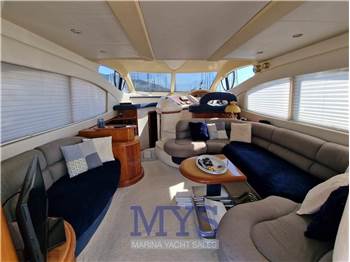 Azimut 46