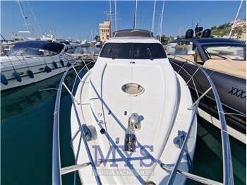 Azimut 46