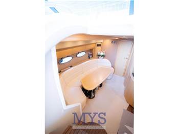 Princess Yachts V48