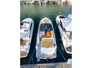 Princess Yachts V48