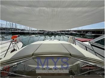 Fairline 33